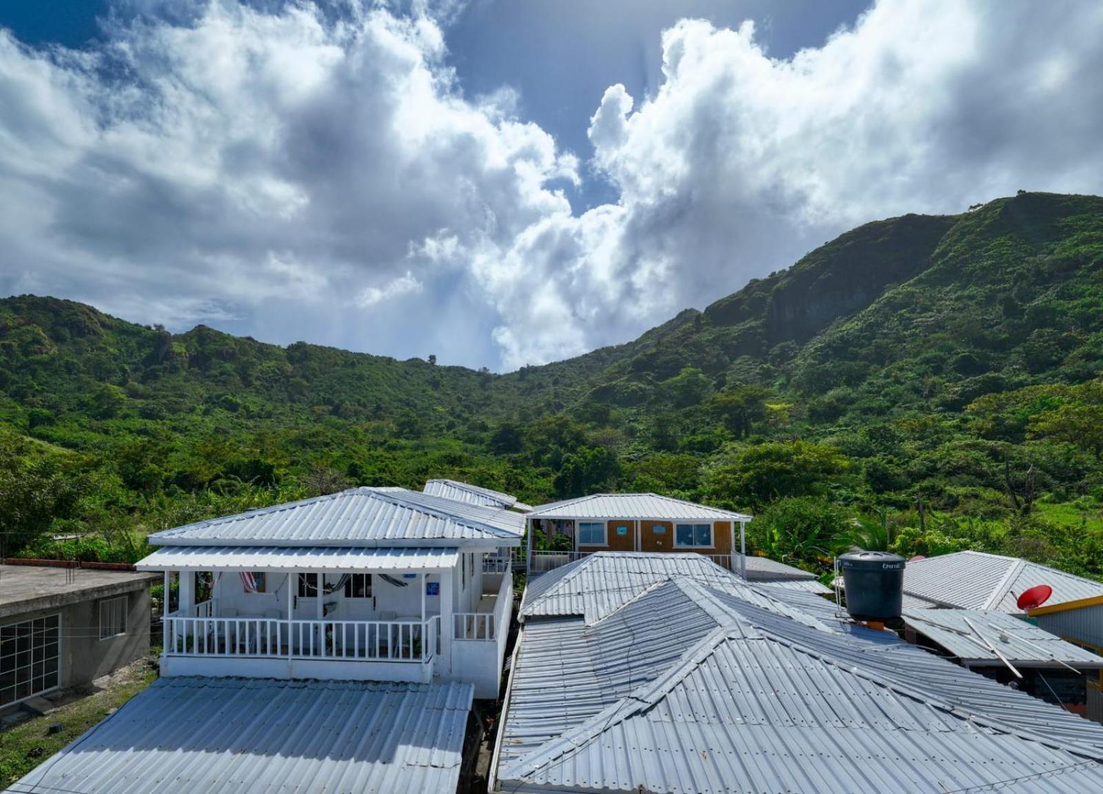 Posada Aleeny Providencia  Ngoại thất bức ảnh